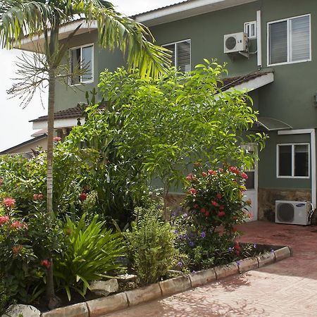 Quest Lodge Accra Eksteriør bilde
