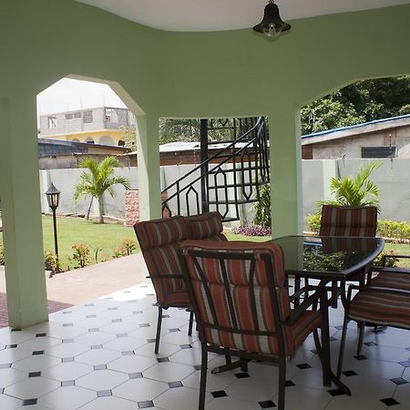 Quest Lodge Accra Eksteriør bilde