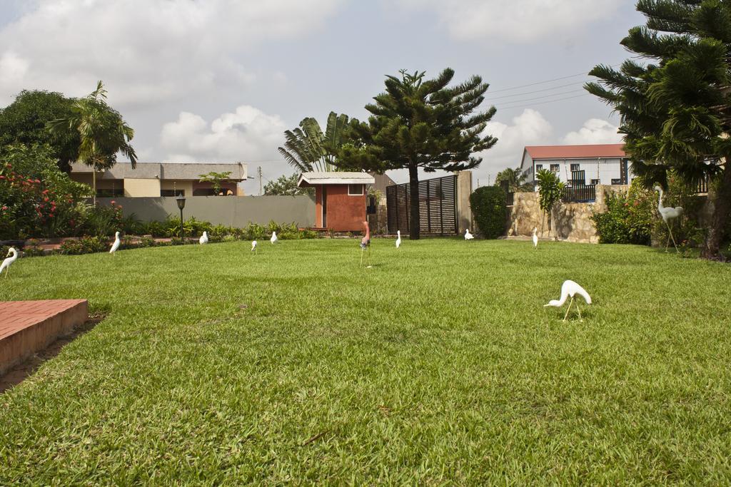 Quest Lodge Accra Eksteriør bilde
