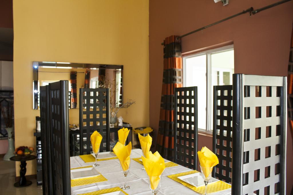 Quest Lodge Accra Eksteriør bilde