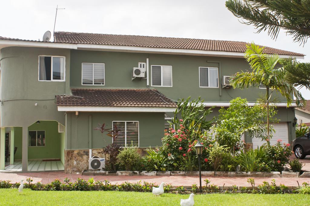 Quest Lodge Accra Eksteriør bilde