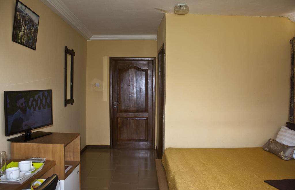 Quest Lodge Accra Eksteriør bilde