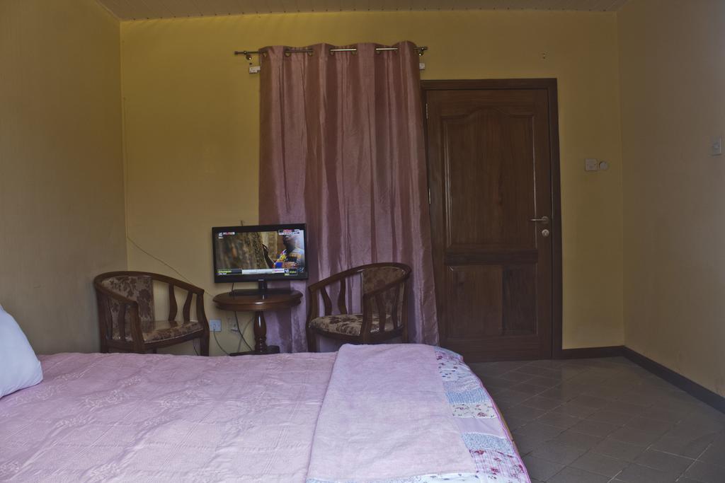 Quest Lodge Accra Eksteriør bilde
