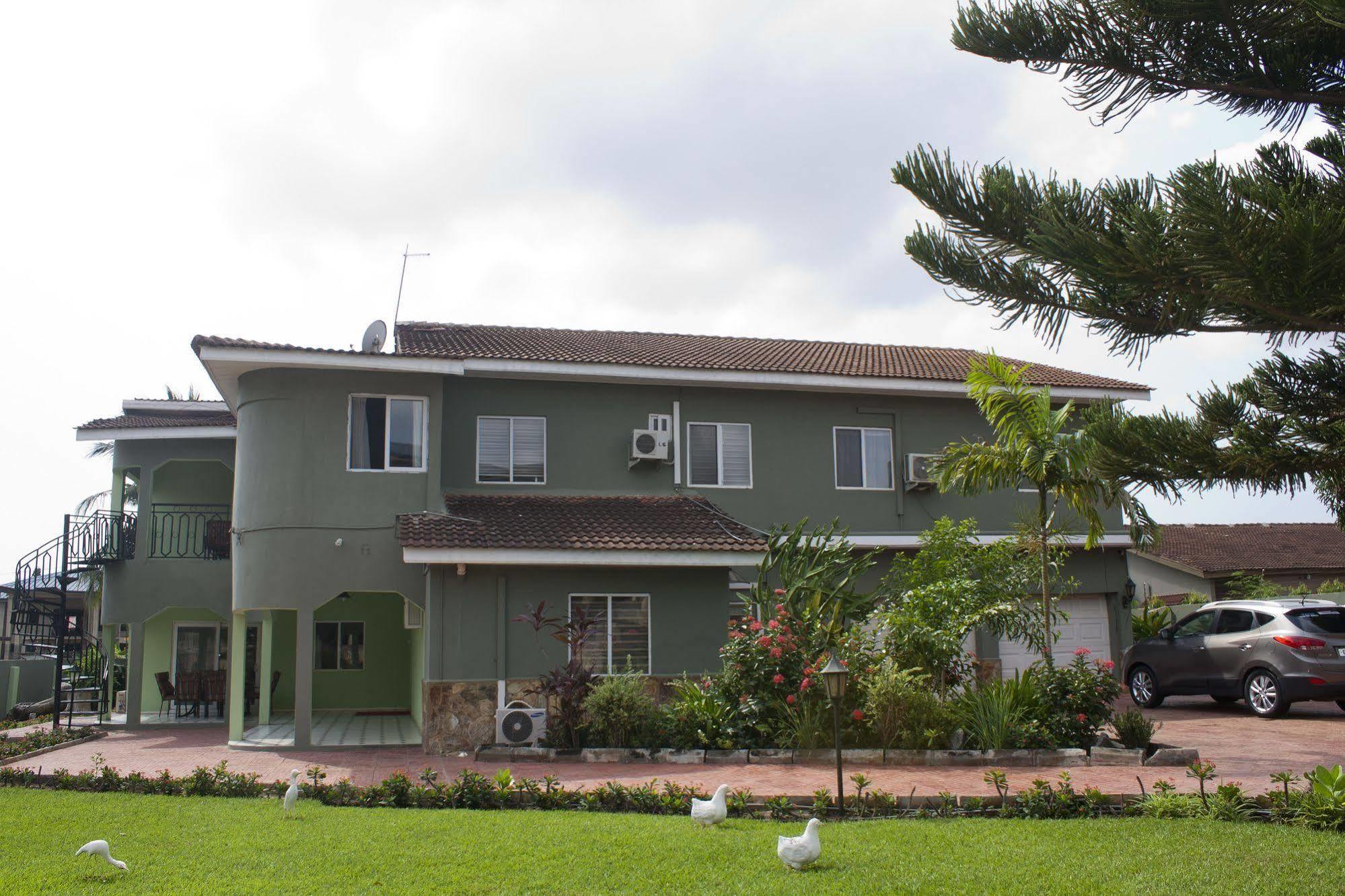 Quest Lodge Accra Eksteriør bilde