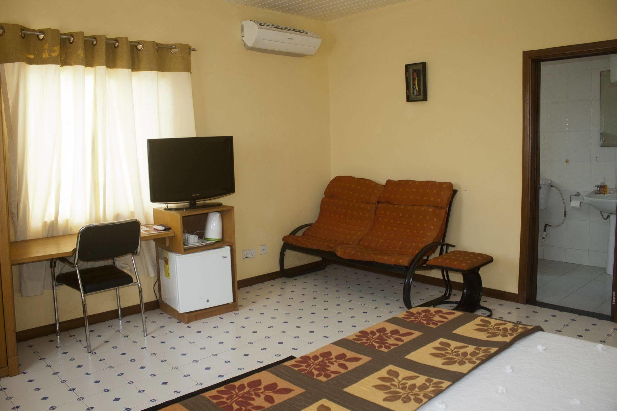 Quest Lodge Accra Eksteriør bilde
