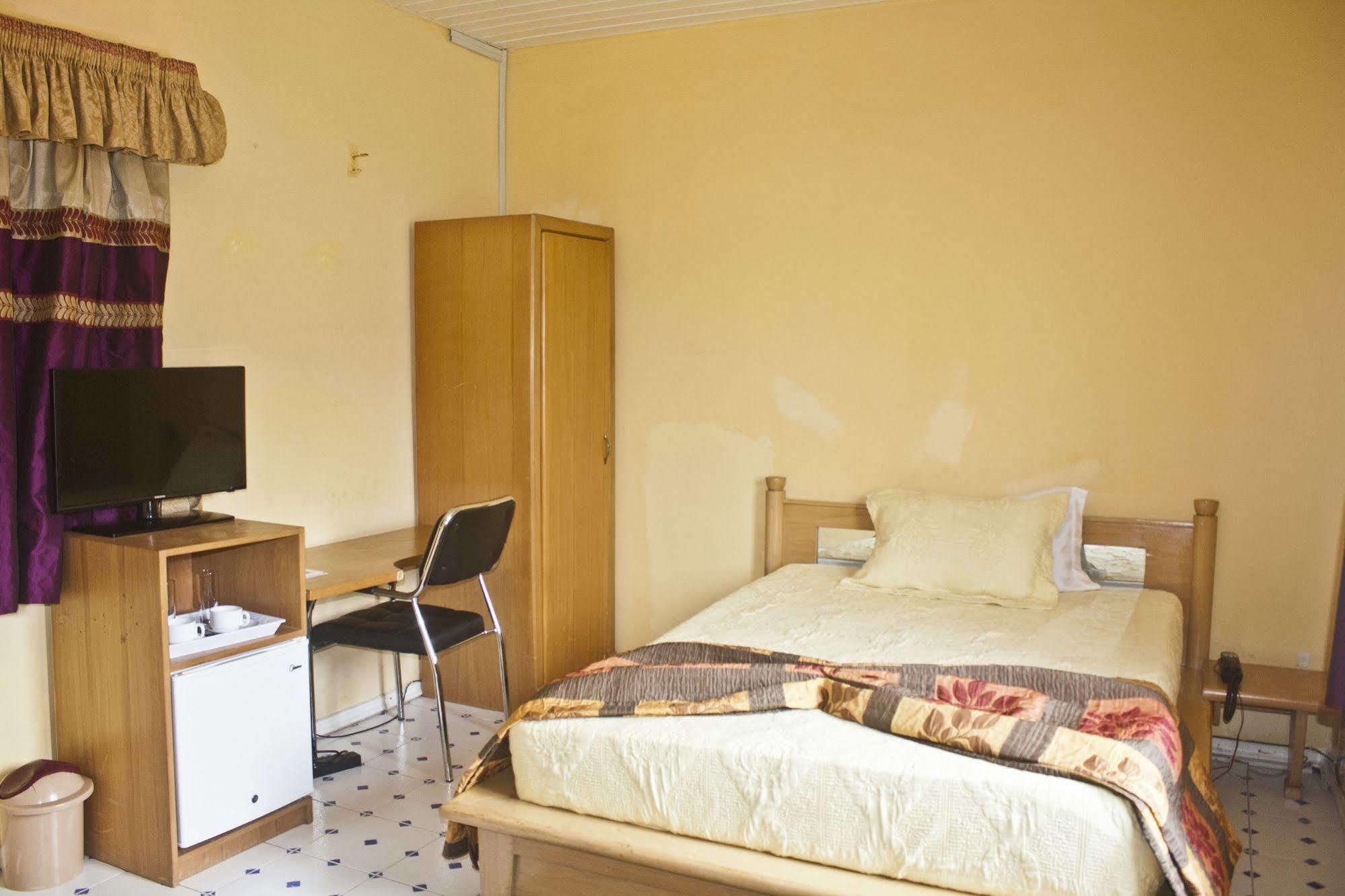 Quest Lodge Accra Eksteriør bilde